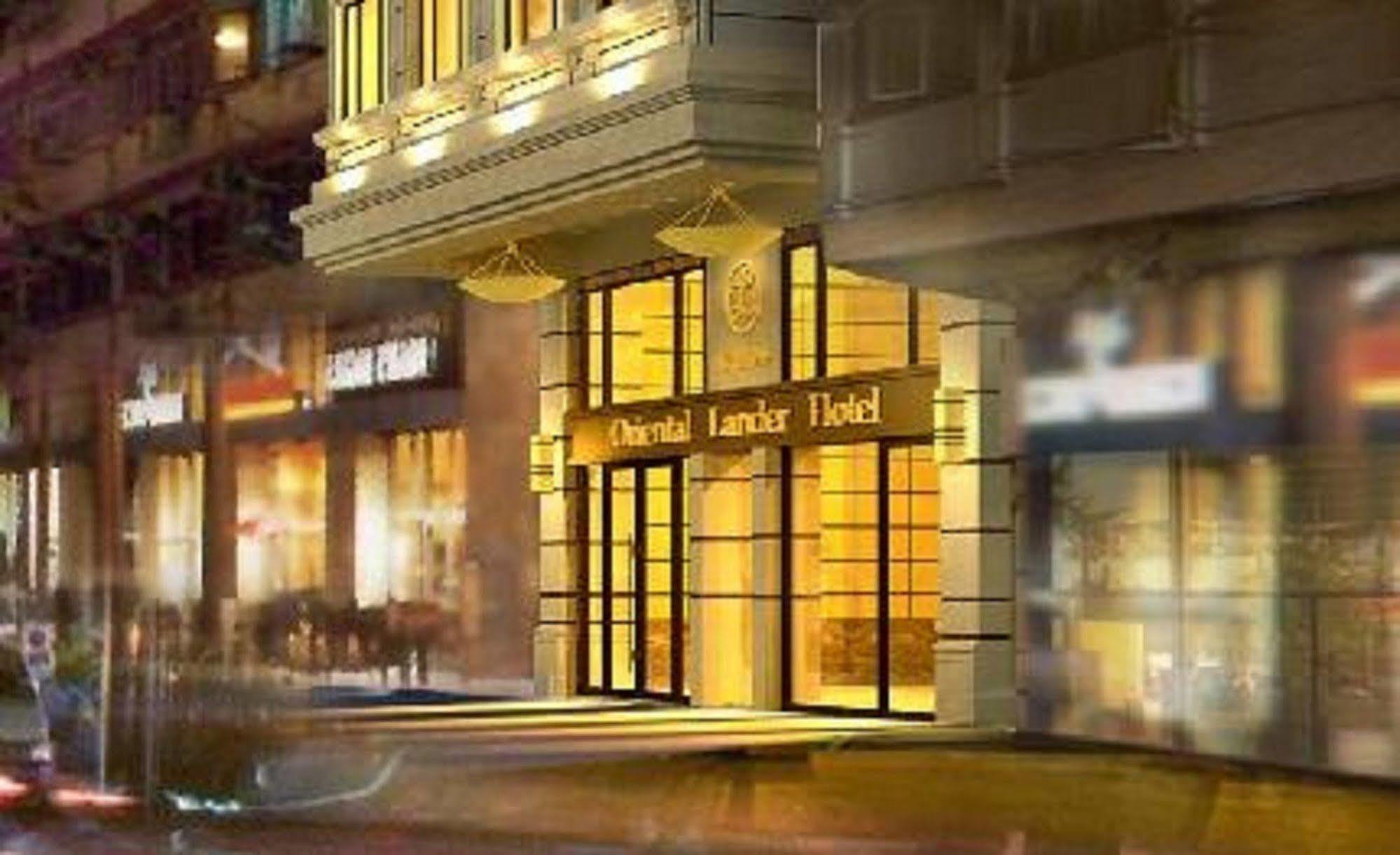 Oriental Lander Hotel Хонконг Екстериор снимка